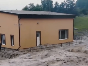 Помста природи і мільярдні збитки: як стихія вирувала у Західній Україні і чи можна було цього уникнути