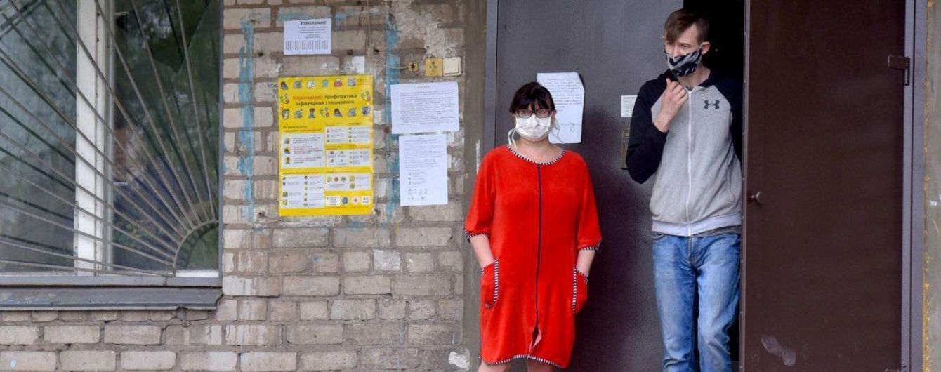 В Україні коронавірус пішов на спад: за добу понад 600 нових випадків