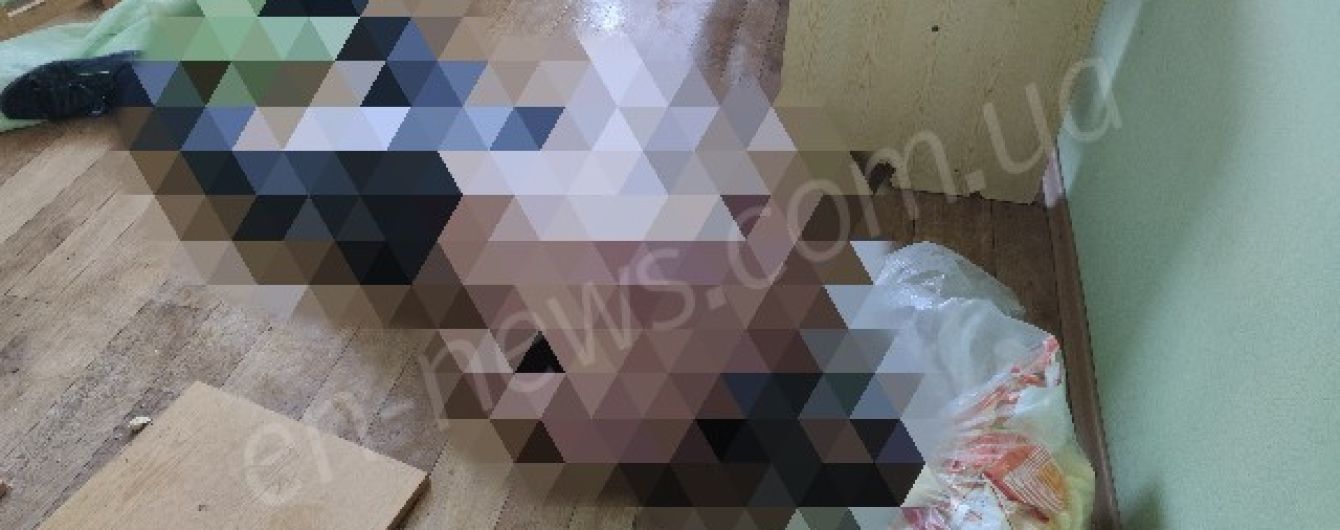 В Енергодарі в квартирі психічно хворого знайшли тіло чоловіка