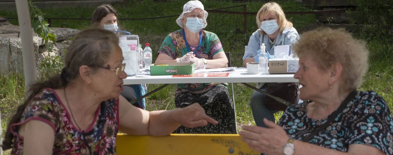У Росії кілька днів поспіль зменшується захворюваність на коронавірус