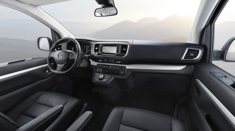 Мінівен Opel Zafira, салон