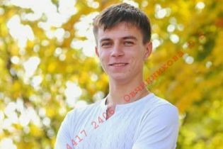 Болезнь заставляет семью Владыка просить о помощи в его лечении