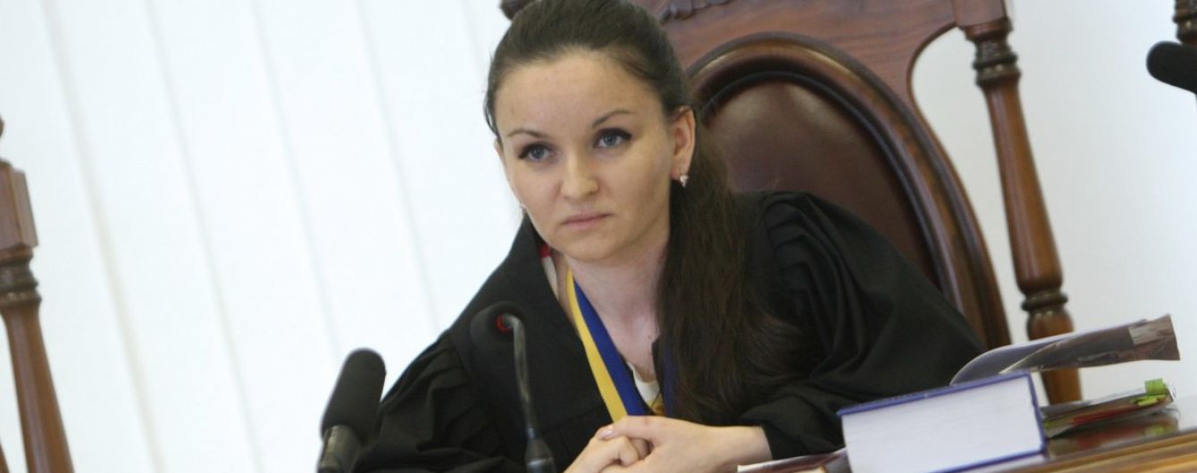 Одиозную экс-судью Царевич оправдали в деле "автомайдановцев"