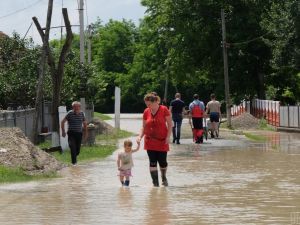 Україна потерпає від паводків: чи можна запобігти підтопленням та як запобігти лиху