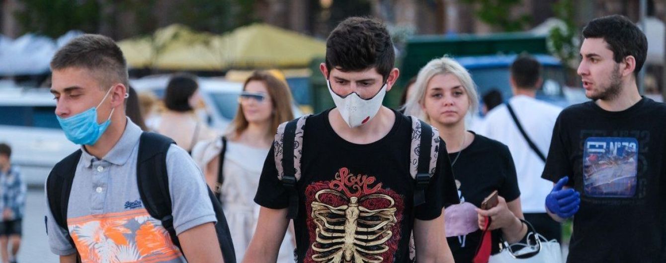 В Киеве увеличивается количество больных коронавирусом в тяжелом состоянии: ситуация в районах столицы