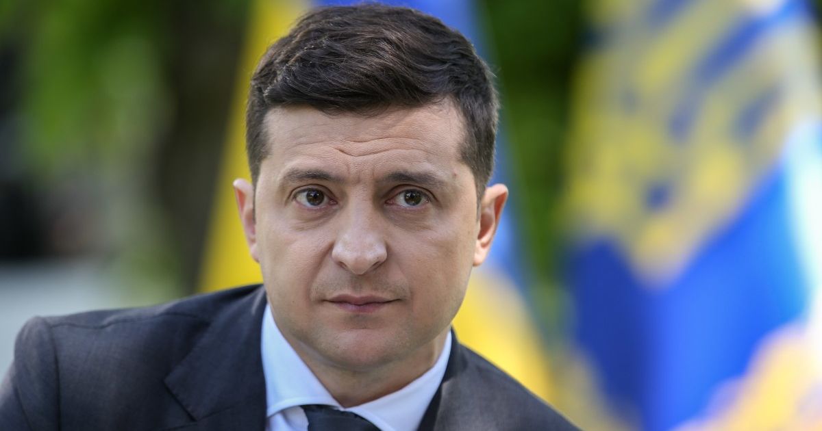 Зеленський записав відеозвернення, яке від нього вимагав терорист з Луцька