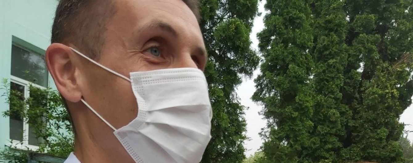 Лікар-інфекціоніст пояснив, чи впливає на коронавірус пора року