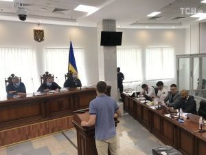 Суд щодо Стерненка: депутати просять відпустити активіста на поруки