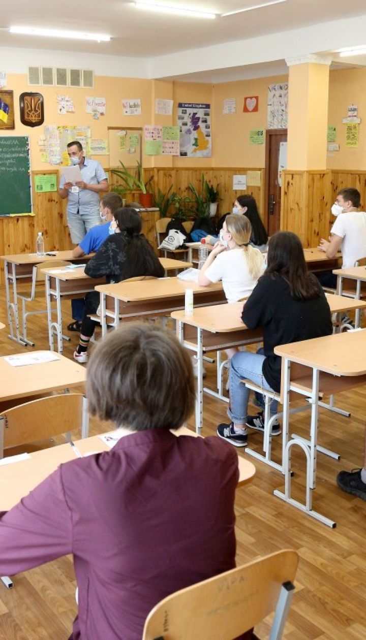 Шкарлет считает, что ВНО и бесплатное образование для заочников следует отменить