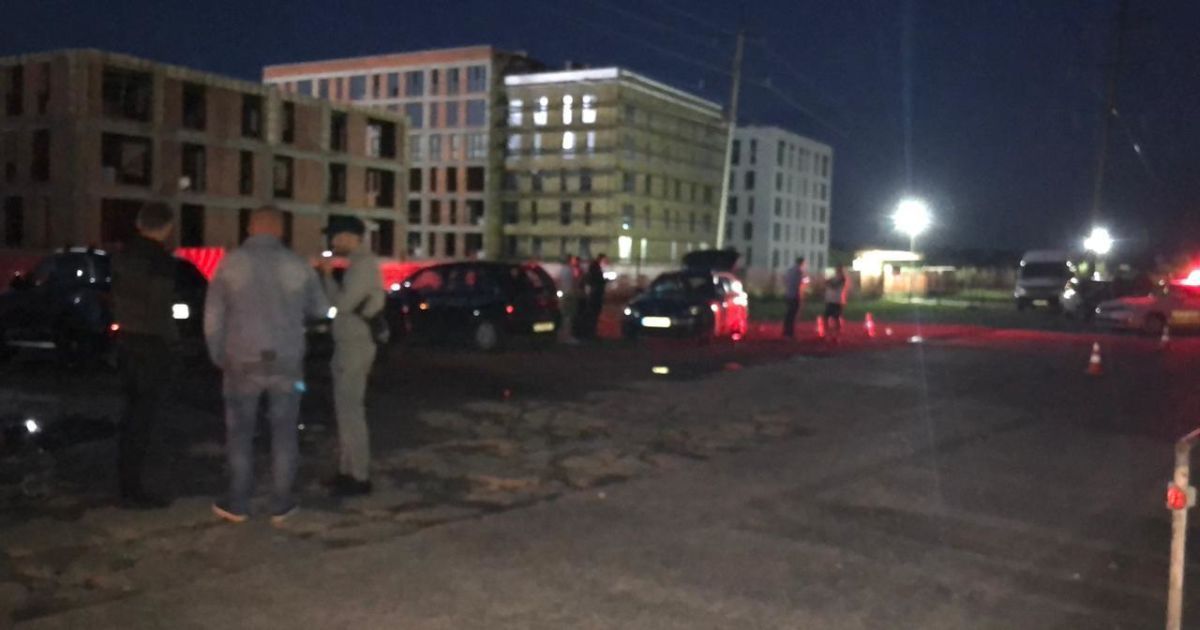 Ужгородця, який вчинив розбій і підстрелив двох чоловіків за містом, затримали