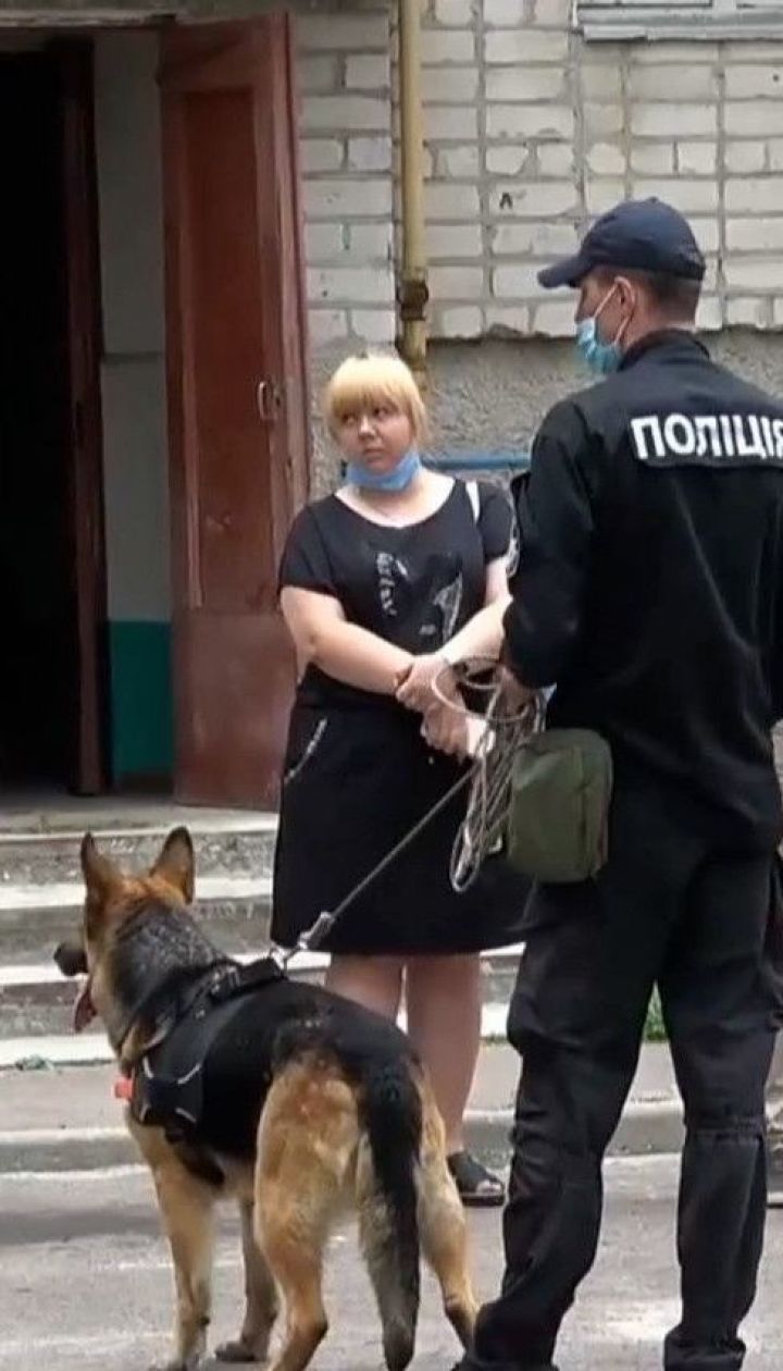 Подвійне вбивство: тіла мертвих жінки та чоловіка знайшли у Житомирській області