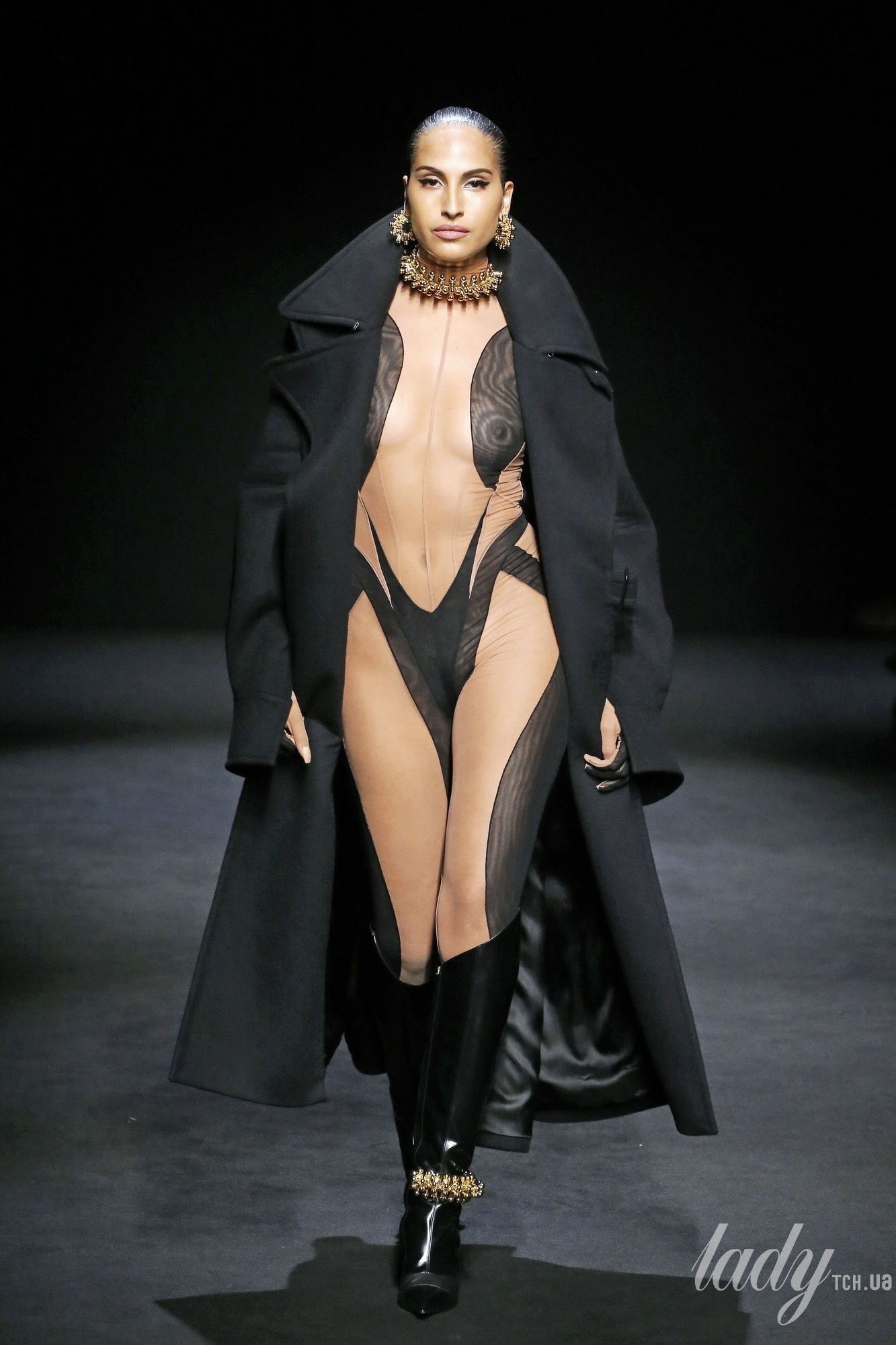 Коллекция Mugler прет-а-порте сезона осень-зима 2020-2021_28