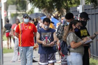 У МОЗ додали нову країну в перелік "червоної зони" захворюваності на коронавірус