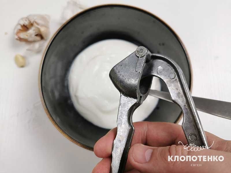 Курча табака з йогуртовим соусом_7