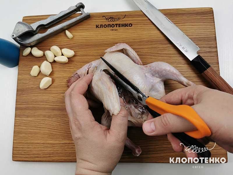 Курча табака з йогуртовим соусом_2