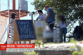 Що краще їсти і пити у спеку: поради дієтологів
