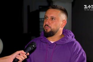 Як Monatik відсвяткував п’яту річницю з дружиною