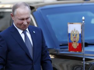 "Заглянути за горизонт": Путін запропонував розробити національні завдання на десять років
