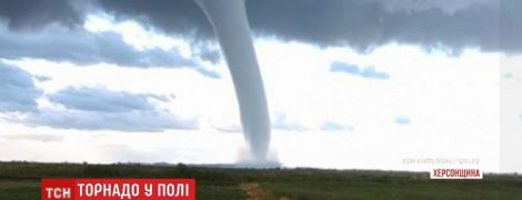 Поблизу Херсона пронісся смерч