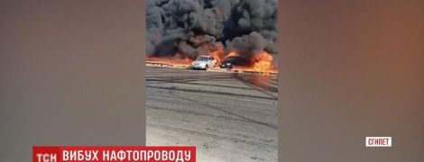 Поблизу Каїра стався потужний вибух на нафтопроводі: шпиталізовано 17 людей