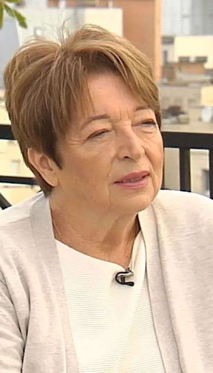 Пенсия — не только время на внуков: ведущая ютуб-канала Татьяна Фоменко о роли современной бабушки