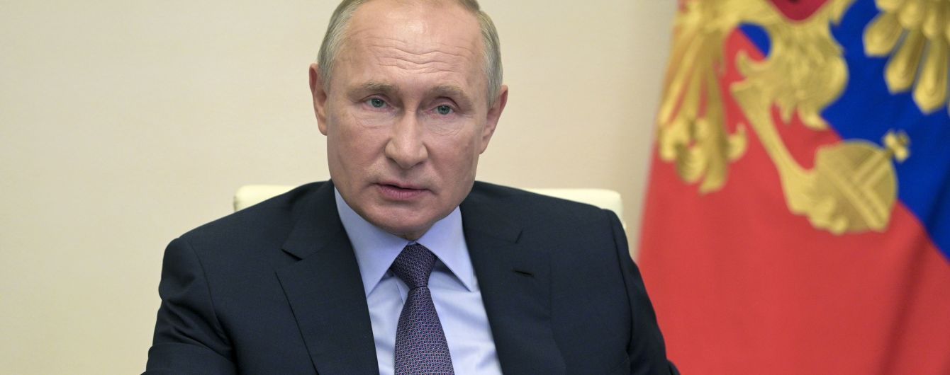 Путин едет в аннексированный Крым, чтобы дать старт строительству боевых кораблей для ВМФ РФ
