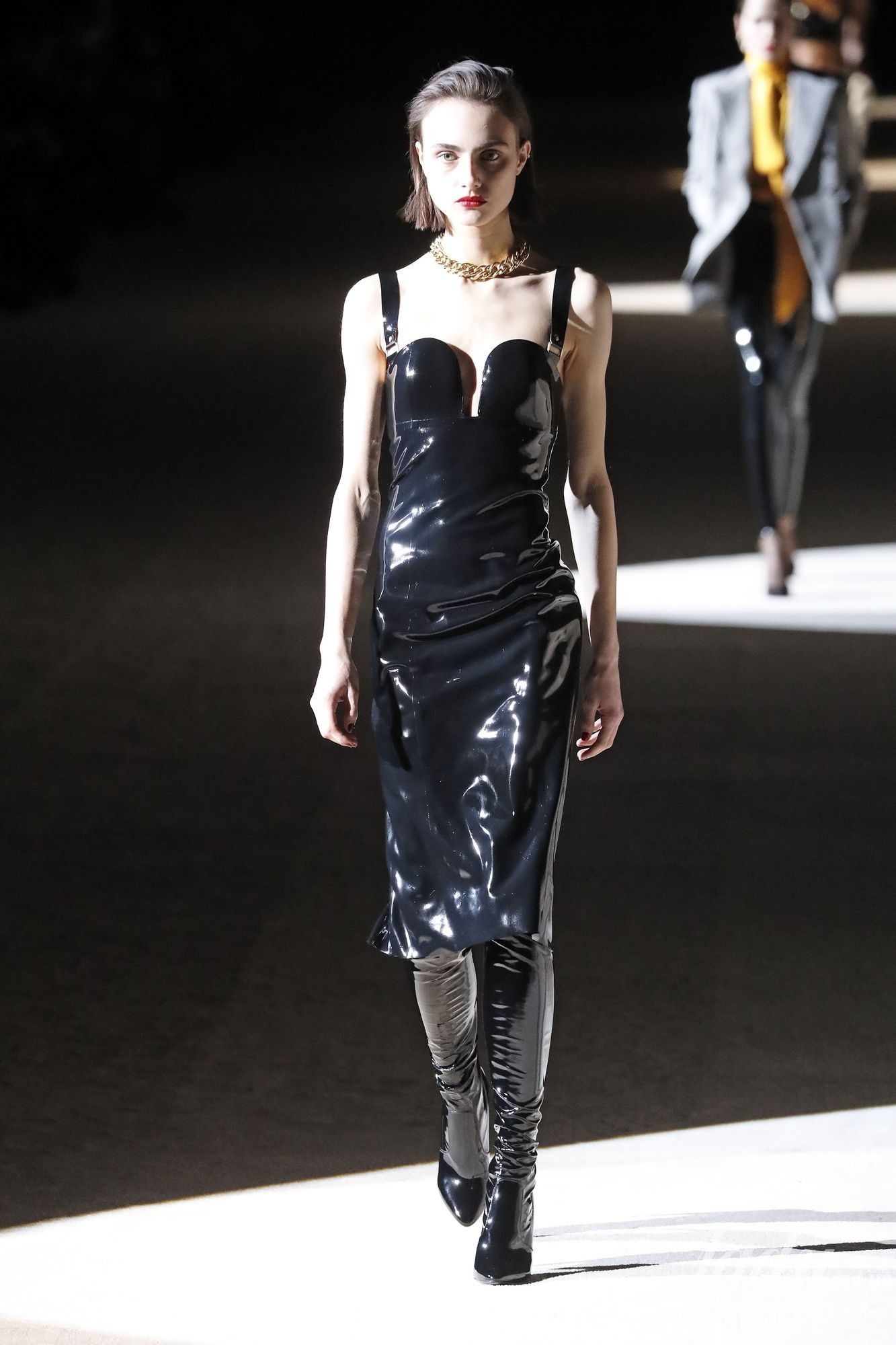 Коллекция Saint Laurent прет-а-порте сезона осень-зима 2020-2021_24