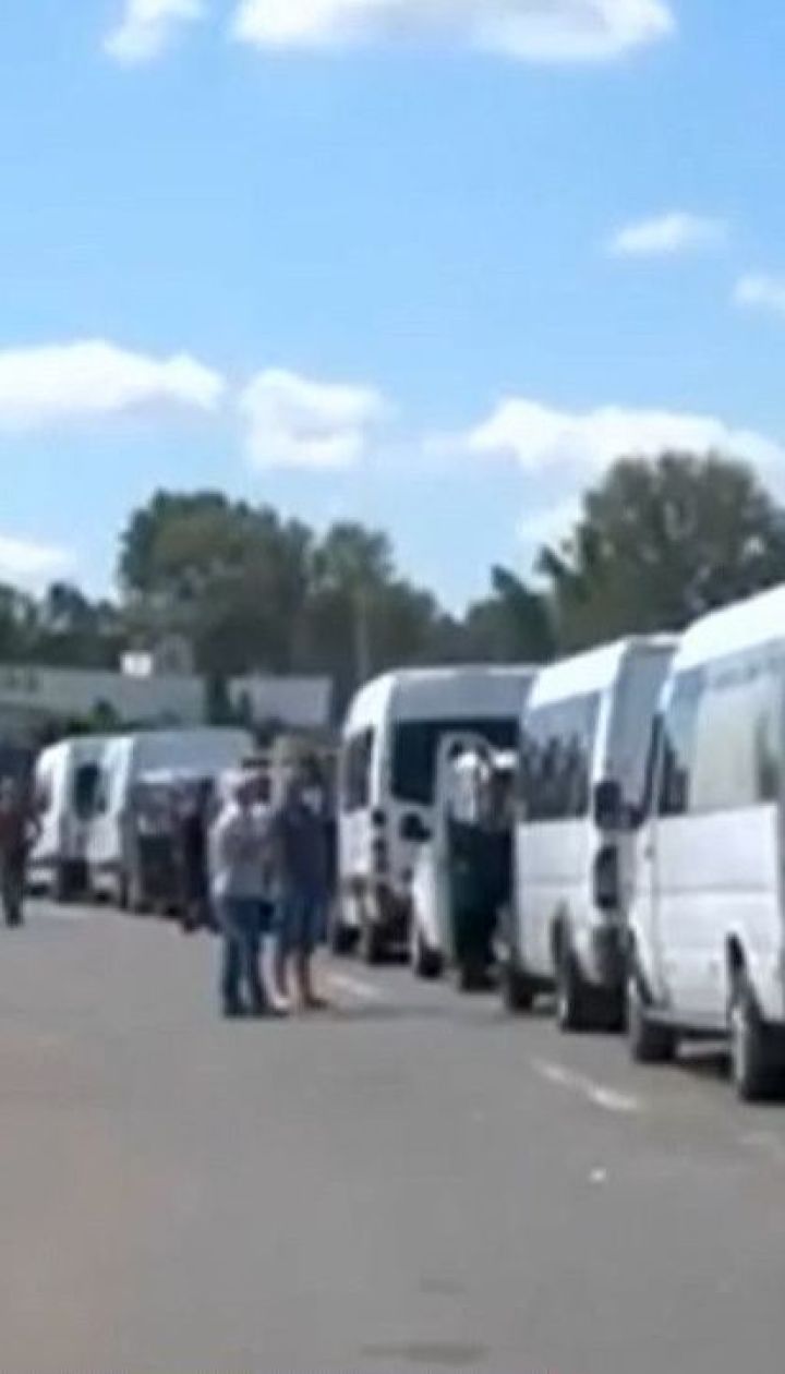 Новые правила Венгрия ограничивает въезд для украинцев