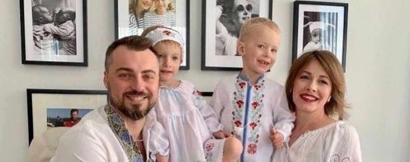 "Самые настоящие подарочки": Елена Кравец умилила снимком подросших двойняшек