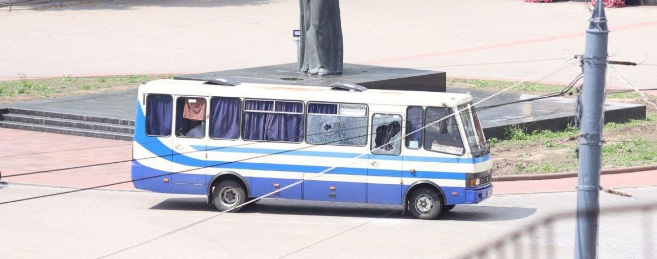 "Делайте что-то! У вас полчаса": заложница луцкого террориста еще раз связалась с журналистами
