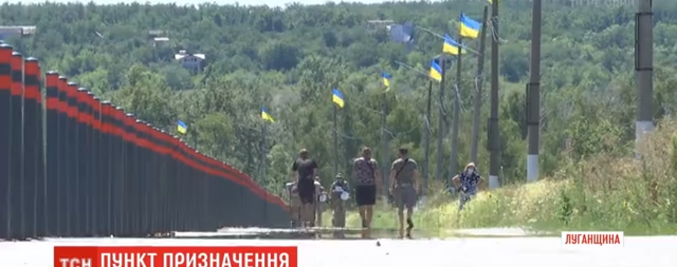 Долгое путешествие: в Станице Луганской количество желающих пересечь линию разграничения сократилось в 15 раз