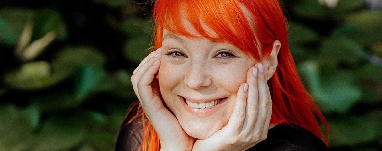 Беременная Светлана Тарабарова устроила зажигательные танцы по случаю юбилея