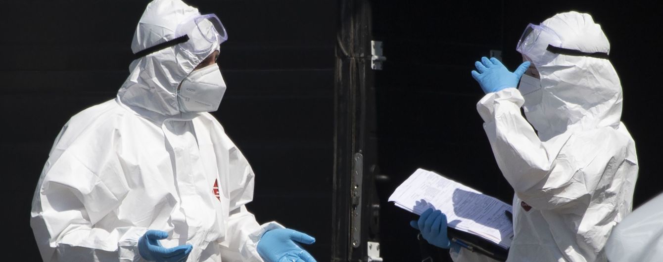 Стало відомо, скільки українців отримали лікарняний через Covid-19