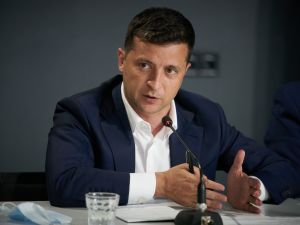 Зеленский опроверг "сенсационные данные" о вмешательстве Украины в выборы в США