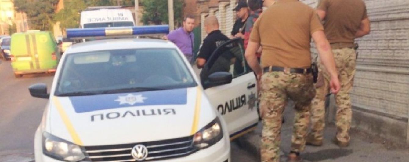 В Виннице отец и сын стреляли в курьера пиццы: появилось фото