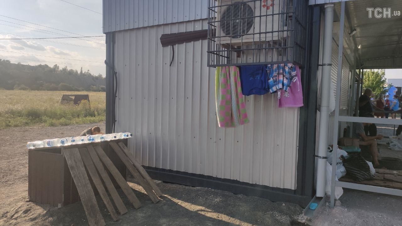 КПВВ Новотроїцьке_2
