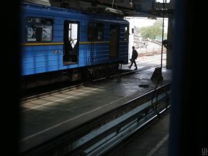 Полиция в поездах, однополые купе или кнопка вызова проводника: как можно обеспечить защиту пассажиров