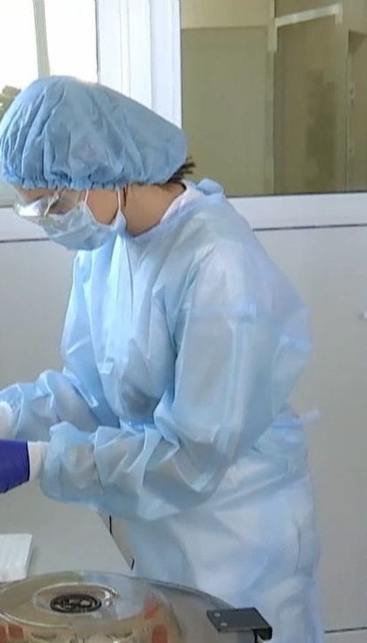 Коронавірус в Україні: за добу зафіксували майже тисячу нових випадків