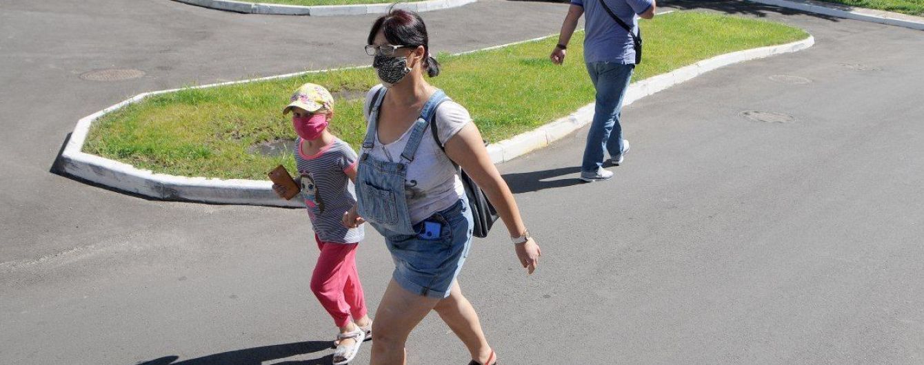 Две области могут оказаться в "красной" зоне карантина из-за вспышек коронавируса - МОЗ