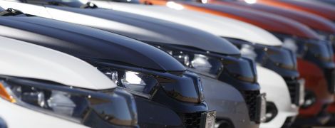 Honda відкличе понад пів мільйона мінівенів та позашляховиків: існує декілька причин