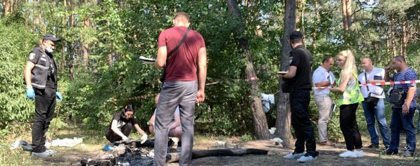"Полтуловища лежало на кухне, внутренности в пакете в морозилке": подробности о расчленении мужчины в Киеве