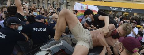 Полиция Варшавы задержала полсотни людей во время ЛГБТ-акции