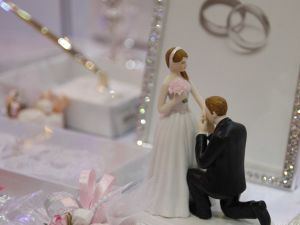 "Думали, що застудилися": у Львові після пишного весілля гості один за одним почали хворіти на коронавірус