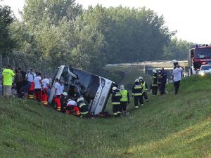 В Угорщині автобус з поляками потрапив у ДТП: одна особа загинула, ще 34 поранені