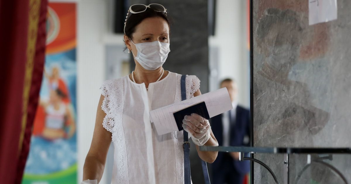 Листок с правильным подсчетом порвали и выбросили: белорусские педагоги о ситуации на избирательных участках