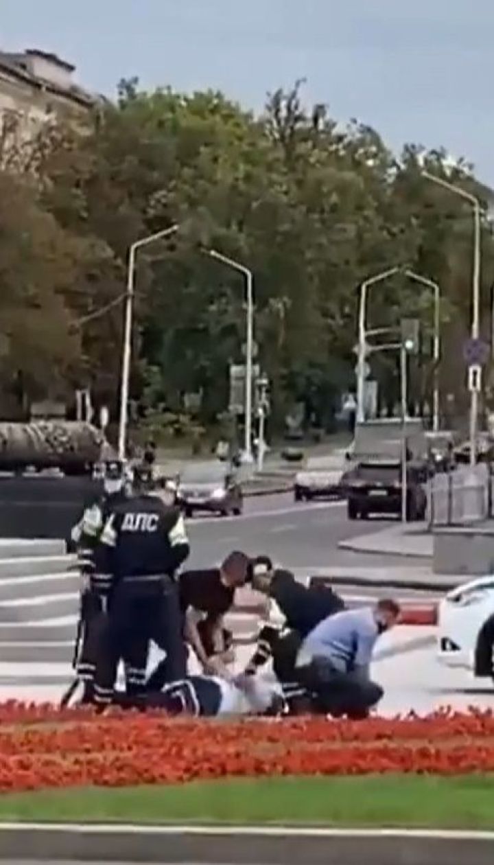 В Беларуси выпустили около тысячи задержанных протестующих, среди них может быть украинец