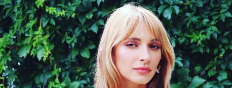Стройная TAYANNA в белом бикини похвасталась загорелым телом