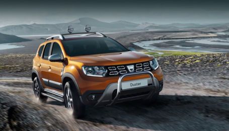 Renault вывела на рынок новый кроссовер Duster с турбомотором