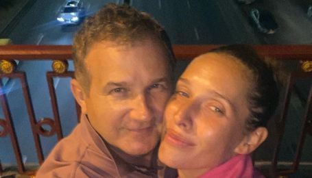 Романтическая Екатерина Осадчая без макияжа погуляла по ночному Киеву с Горбуновым