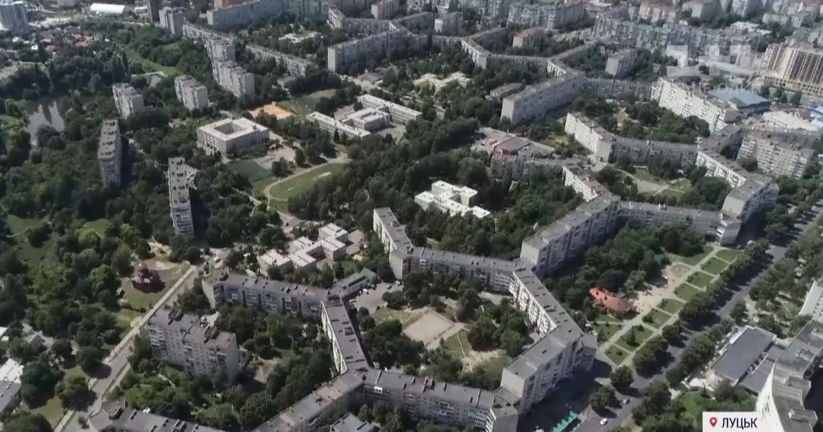 Найдовший у світі: у Луцьку є будинок довжиною три кілометри, де мешкає понад 10 тисяч людей